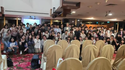 千葉県立東葛飾中学校の皆さんへ講演会を実施